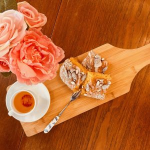 Saffron and Almond Flourless Cake